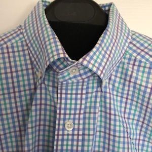 Men’s Vineyard Vines button-down dress shirt
